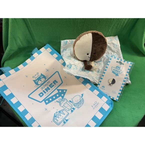 JELLYCAT Nibblechip Cookie NYC‎ FAO Diner Exclusive Pin + Tote Bag